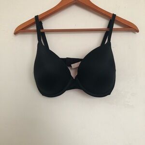 Pink Victoria's secret bra